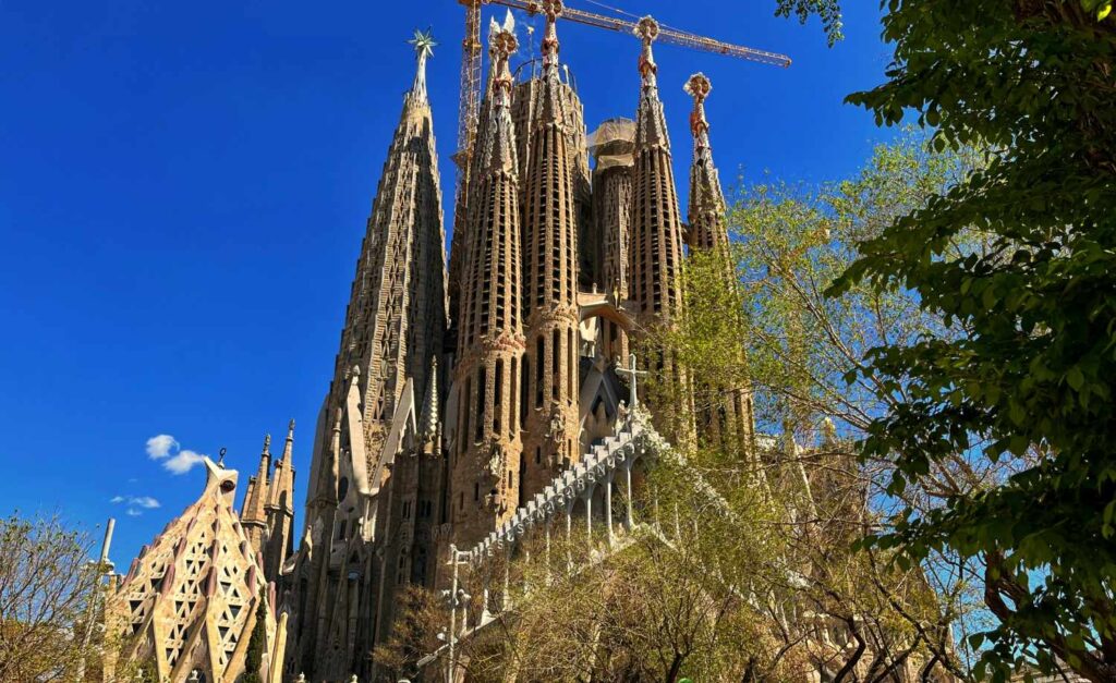 Top 22 Best Places to Visit in Spain for an Unforgettable Trip :Majestic masterpiece of La Sagrada Família
