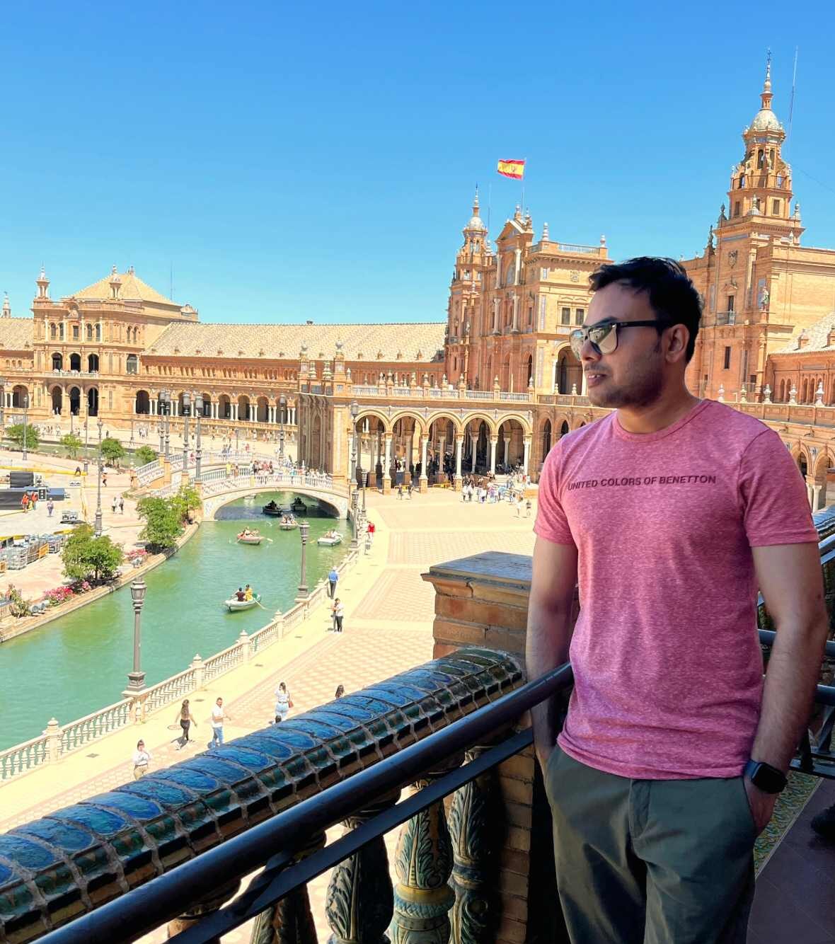 Exploring the vibrant Plaza de Esplana.